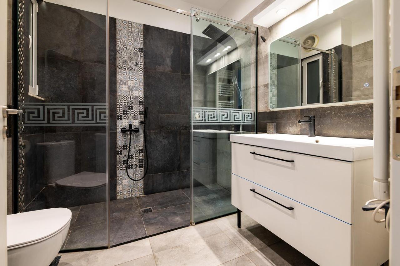 The Acropolis Hideaway 2-bdr Next To Metro Apartamento
