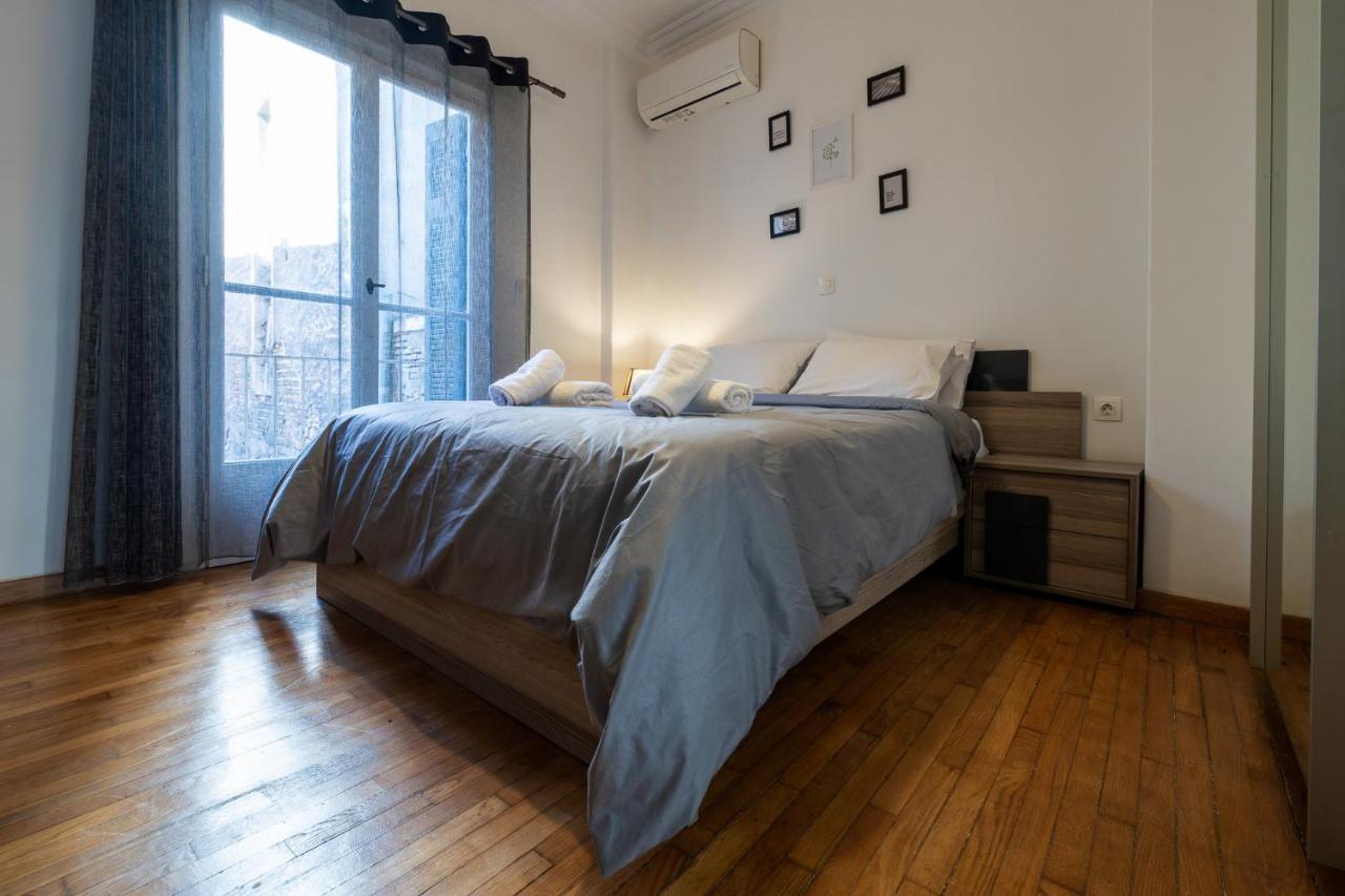 Apartment The Acropolis Hideaway 2-bdr Next To Metro Athens