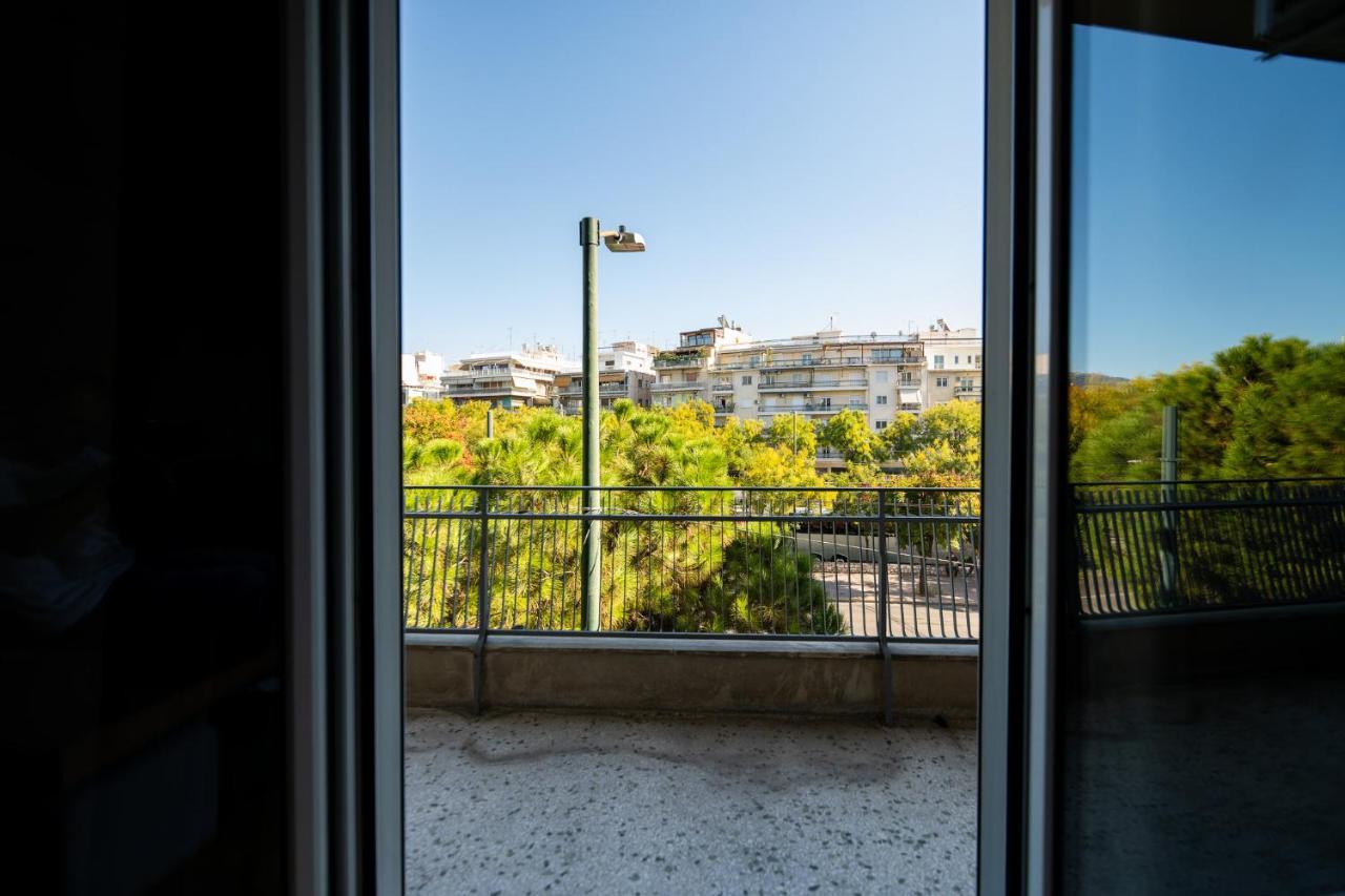 Apartment The Acropolis Hideaway 2-bdr Next To Metro Athens
